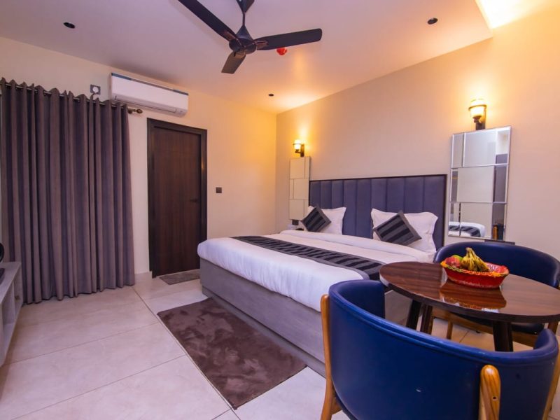 Deluxe Room Without View