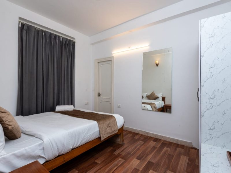 Deluxe Room With Common Balcony