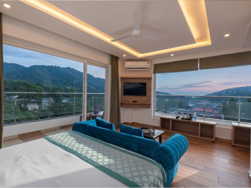 Luxury Room With Balcony